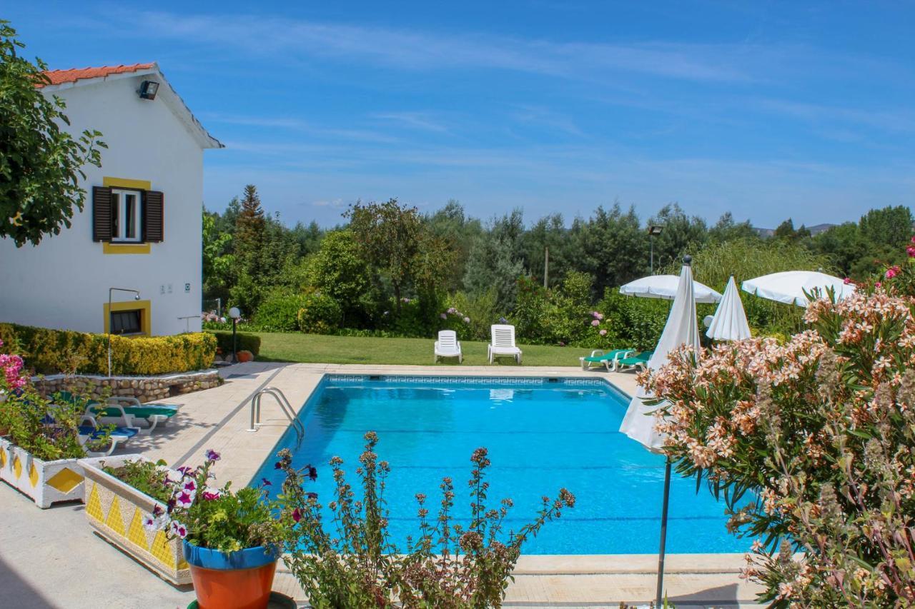 Hotel Quinta De Vale Escuro à Lousã Extérieur photo